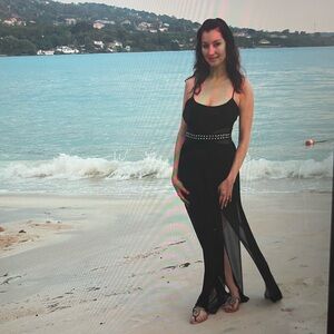 Forever 21 black dress